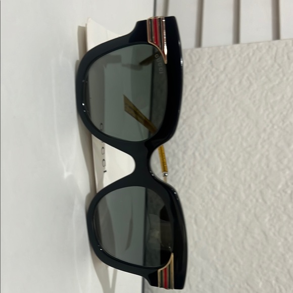 Gucci Black Sunglasses with Red, Yellow, and Green Stripes - Picture 6 of 7